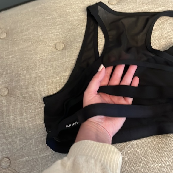 Fabletics Sports Bra - Picture 4 of 4